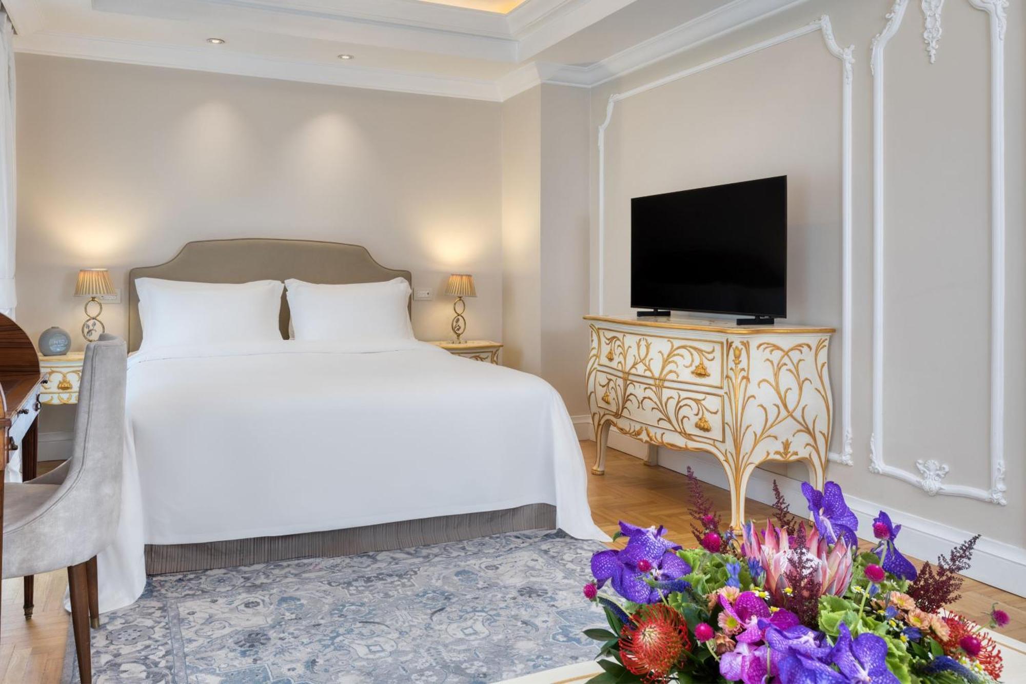 King George, A Luxury Collection Hotel, Hotel