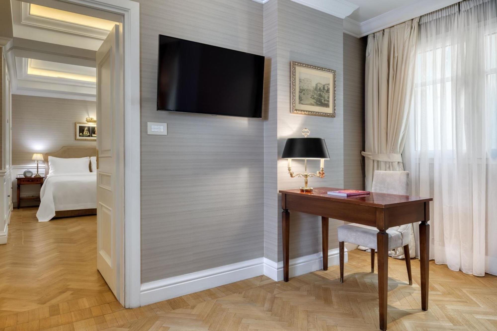 King George, A Luxury Collection Hotel, Hotel